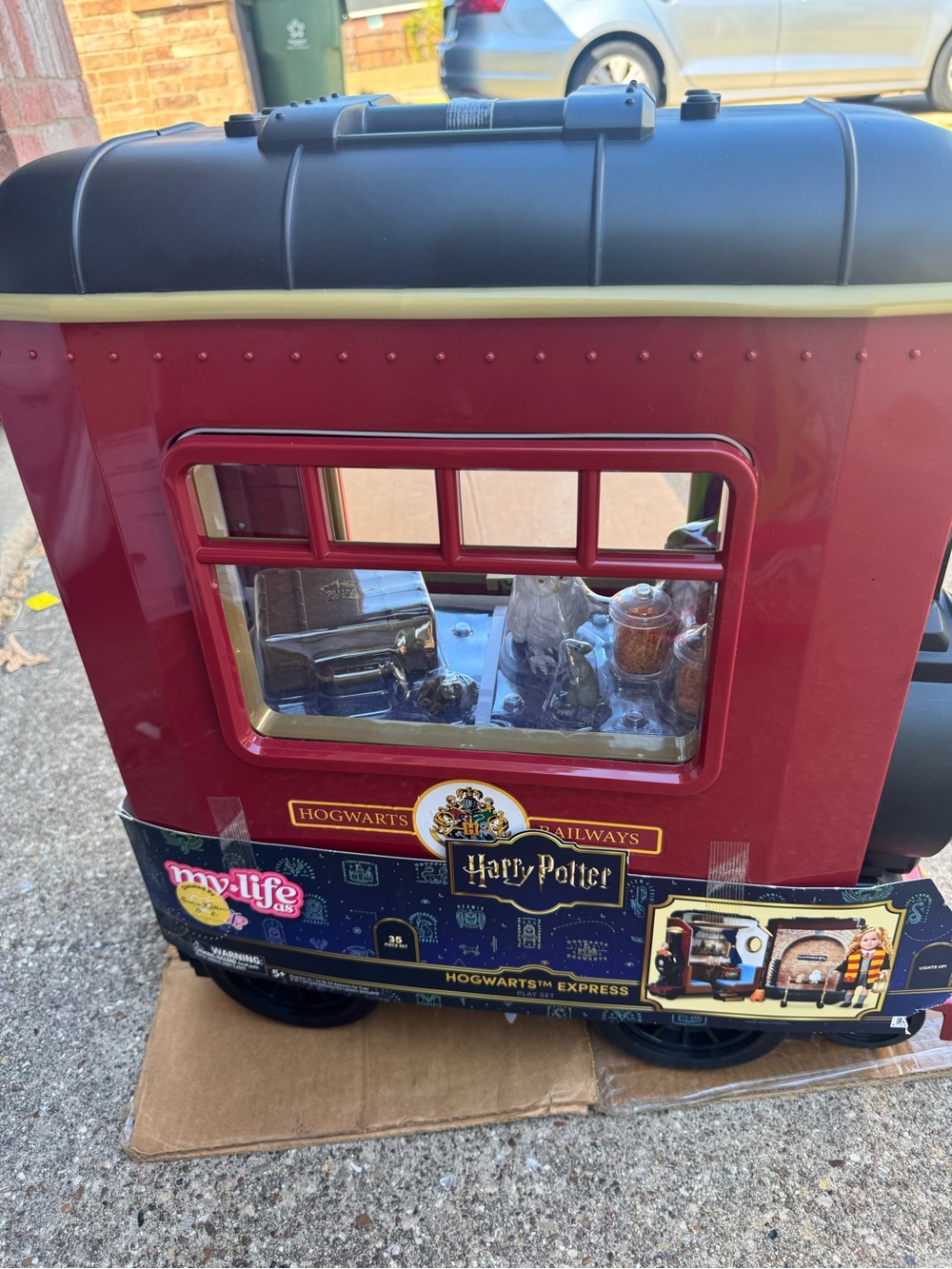 Warner Bros. Harry Potter Hogwarts Express Playset - Red, Black, Cream
